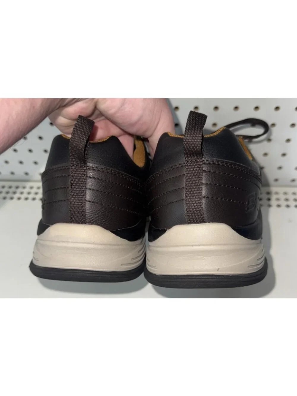 Skechers excellent see
